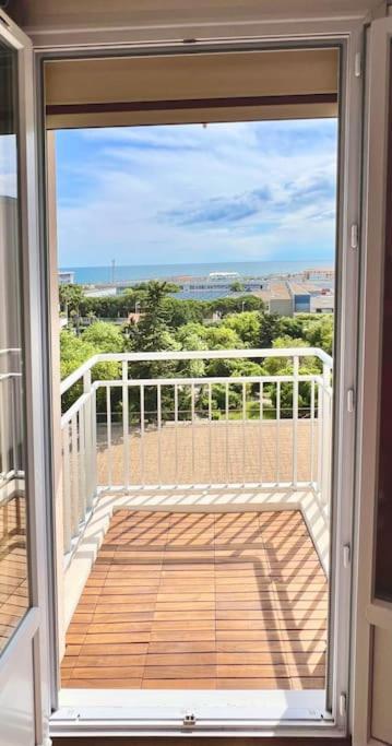 Spacieux T3 Terrasse Vue Mer Sete Exterior photo